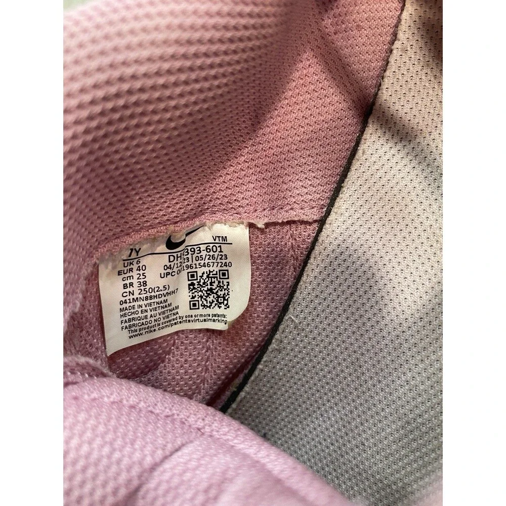 Nike pair gently